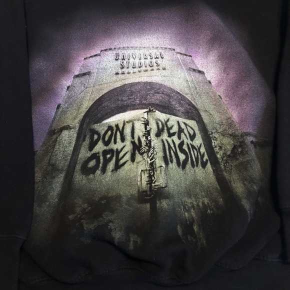 Universal studios the walking dead promo hoodie - Picture 2 of 7